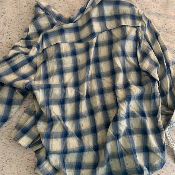 Lucky Brand LS Shirt - Picture 8 of 10